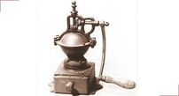 1855年 初の鋳鉄製コーヒー・ミル。プジョー社のホームページより。